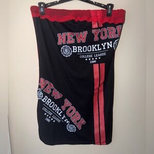 New York Brooklyn Graphic Tube Dress - Black & Red